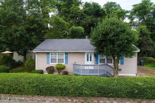 297 Shore Dr, Highlands, NJ, 07732-1557 | Card Image