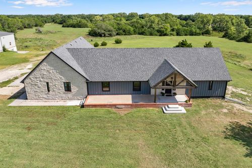 6330 Se 84th St, Newton, KS, 67114-9314 | Card Image