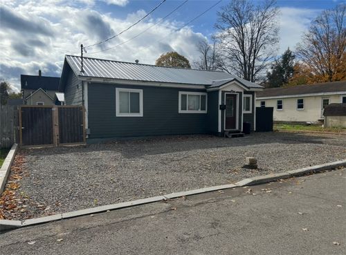 16 Jones Ave, Norwich, NY, 13815-2021 | Card Image