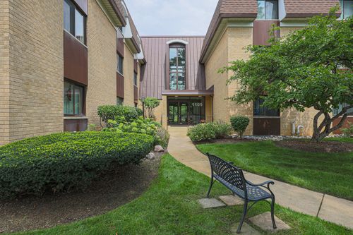 219-1105 N Mill St, Naperville, IL, 60563-2536 | Card Image