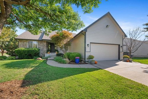 1038 N Bristol St, Wichita, KS, 67206-7209 | Card Image