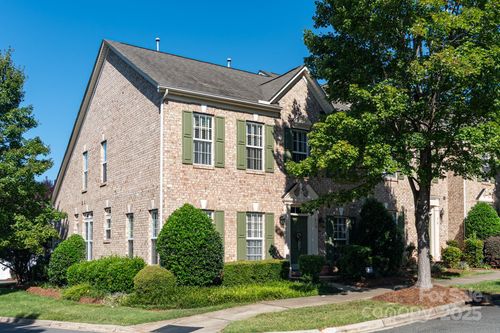 415 Magnolia St, Davidson, NC, 28036-6918 | Card Image