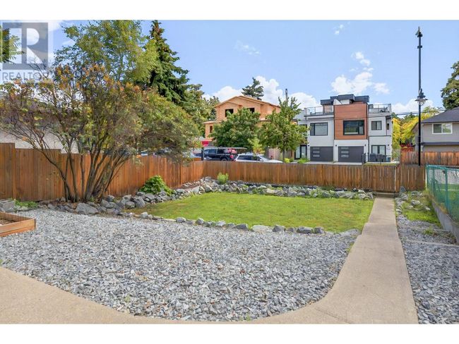 756 Cawston Ave, House other with 2 bedrooms, 1 bathrooms and 4 parking in Kelowna BC | Image 30