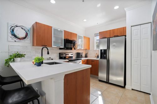 apt-701-2508 Sw 14th Ave, Fort Lauderdale, FL, 33315-2255 | Card Image