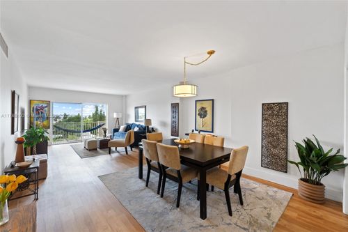 apt-5r-1455 N Treasure Dr, North Bay Village, FL, 33141-4103 | Card Image
