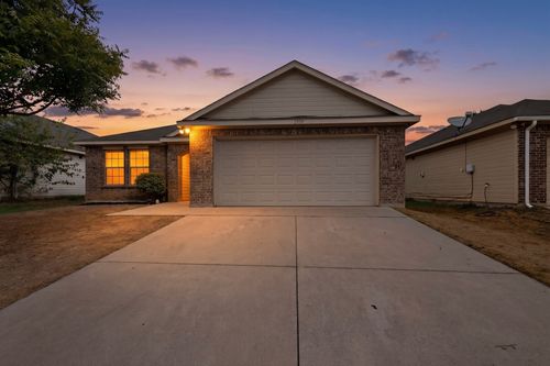 2939 Saint Bernard Dr, Dallas, TX, 75233-1951 | Card Image