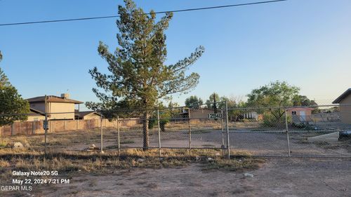 12940 Socorro Rd, San Elizario, TX, 79849-8602 | Card Image