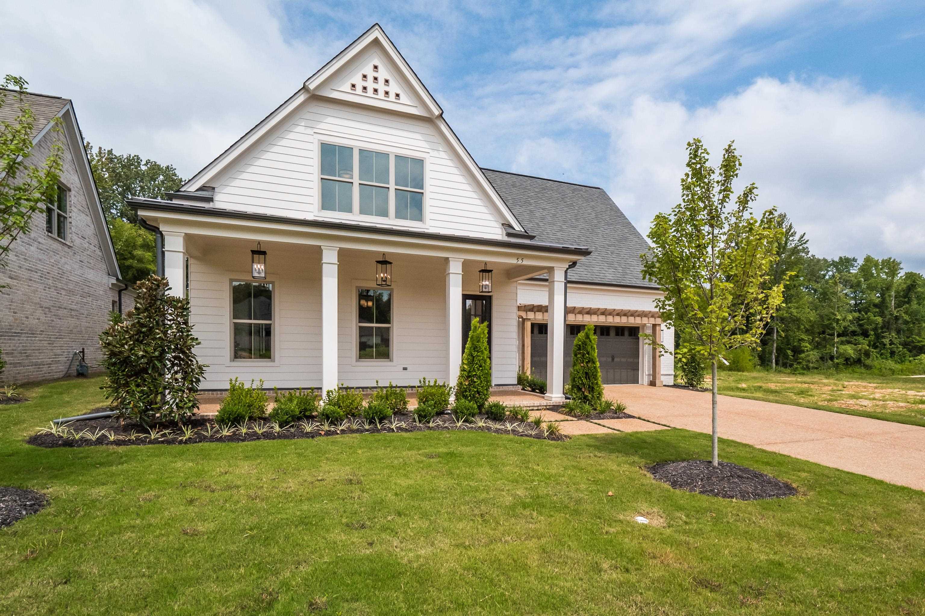 Magnolia Ridge Dr, Rossville, TN 38066