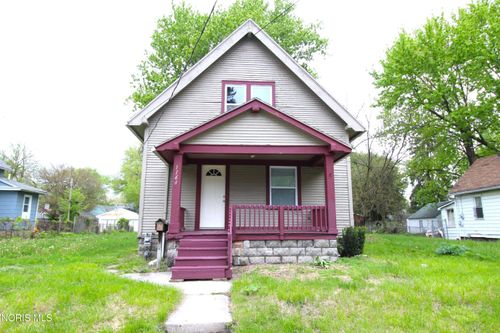 1146 Walbridge Ave, Toledo, OH, 43609-2250 | Card Image