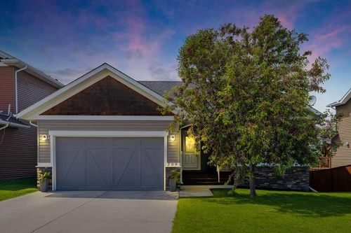 709 3 St Sw, Foothills, AB, T0L0H0 | Card Image