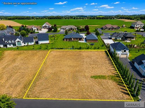 4647 E Majestic View Dr, Ammon, ID, 83406-8180 | Card Image
