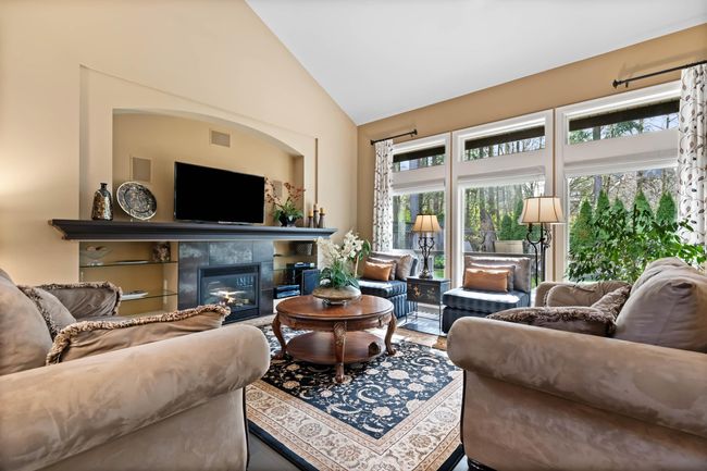 16246 27 A Avenue, House other with 4 bedrooms, 3 bathrooms and 6 parking in Surrey BC | Image 11