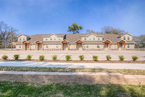 5-1419 Avenue N, Huntsville, TX, 77340-4473 | Card Image