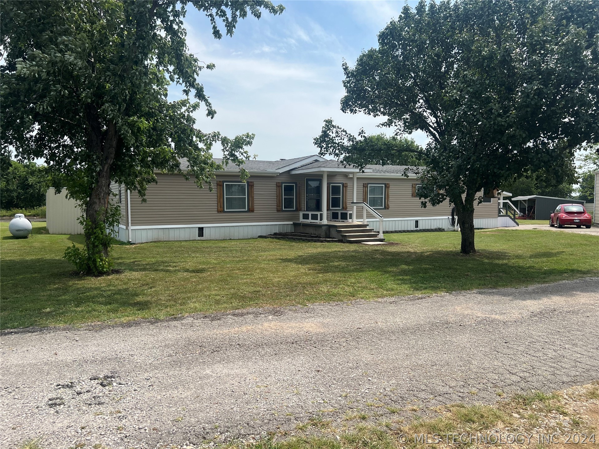 Countryside Ln, Mounds, OK 74047