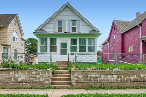 843 Jenks Ave, Saint Paul, MN, 55106-3207 | Card Image