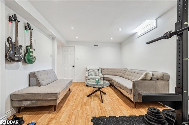 3193 Greenbough Cres, House other with 3 bedrooms, 3 bathrooms and 3 parking in Burlington ON | Image 23