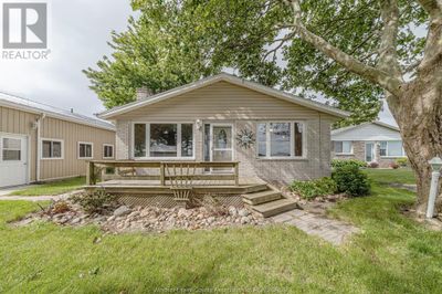 18240 & 18 Erie Shore Dr, House other with 2 bedrooms, 2 bathrooms and null parking in Blenheim ON | Image 2