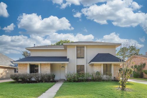 2822 Colonial Dr, Sugar Land, TX, 77479-1503 | Card Image