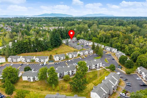 124-4228 Wintergreen Ln, Bellingham, WA, 98226-7637 | Card Image