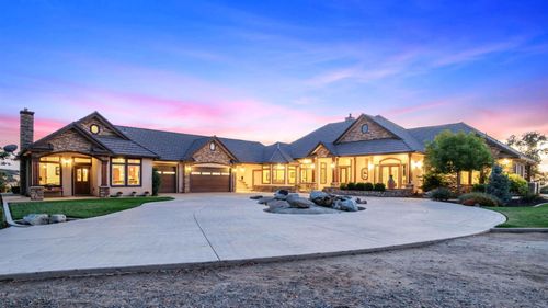 34310 Barn Owl Rd, Raymond, CA, 93653-8201 | Card Image