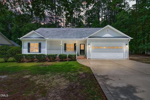 8012 Royal Dr, Sanford, NC, 27332-9608 | Card Image