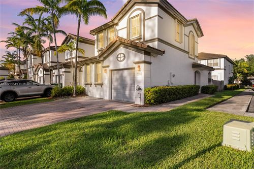 7719 Nw 116th Path, Doral, FL, 33178-1513 | Card Image