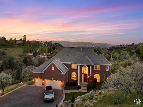 99 Lone Holw, Sandy, UT, 84092 | Card Image