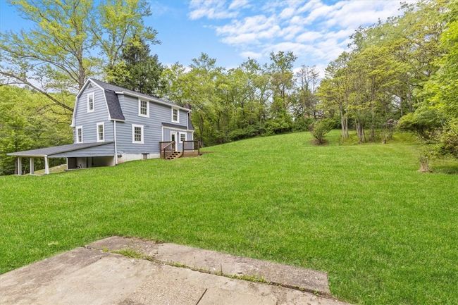 A view from the other side of the yard. You could put in a fire pit, gardens, pool, hot tub and still have space to run around! | Image 30