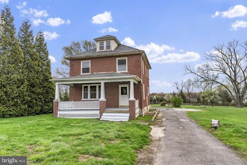 14 N Trooper Rd, West Norriton, PA, 19403-3048 | Card Image