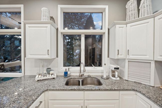 2490 Lakeview Dr, House other with 3 bedrooms, 4 bathrooms and null parking in Clarklake MI | Image 9