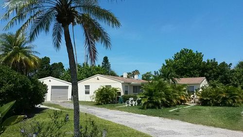 14200 E Parsley Dr, MADEIRA BEACH, FL, 33708-1754 | Card Image