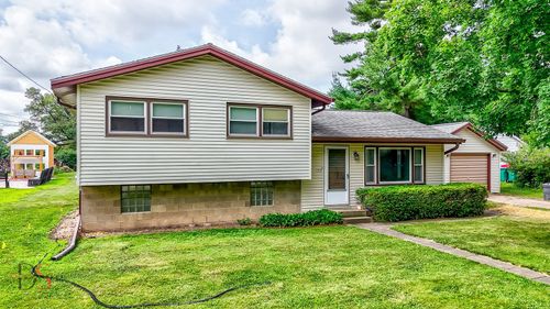132 New St, Seneca, IL, 61360-9580 | Card Image