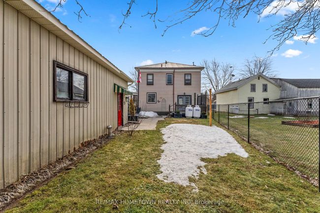 28 Centre St, House other with 4 bedrooms, 1 bathrooms and 4 parking in Edwardsburgh ON | Image 34