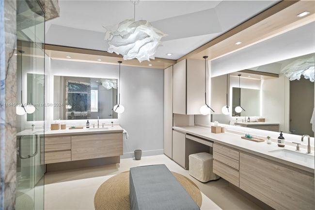 APT-3202 - 16051 Collins Ave, Condo with 2 bedrooms, 3 bathrooms and null parking in Sunny Isles Beach FL | Image 23