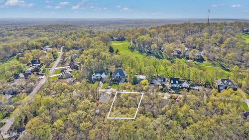 165 Brokenwood Ln, Crossville, TN, 38558-7719 | Card Image