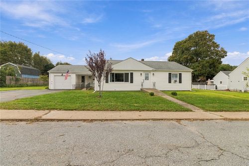 143 Macarthur Boulevard, Coventry, RI, 02816 | Card Image