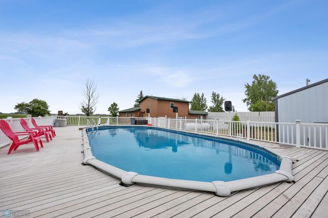 Above Ground Salt Water Pool | Image 39