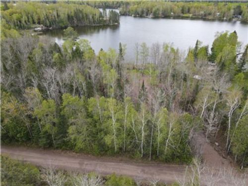 7863 E Briar Lake Dr, Duluth, MN, 55803-9736 | Card Image