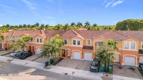 10912 Sw 240th Ln, Homestead, FL, 33032-4704 | Card Image