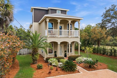 215 S Vestavia St, Panama City Beach, FL, 32413-1986 | Card Image