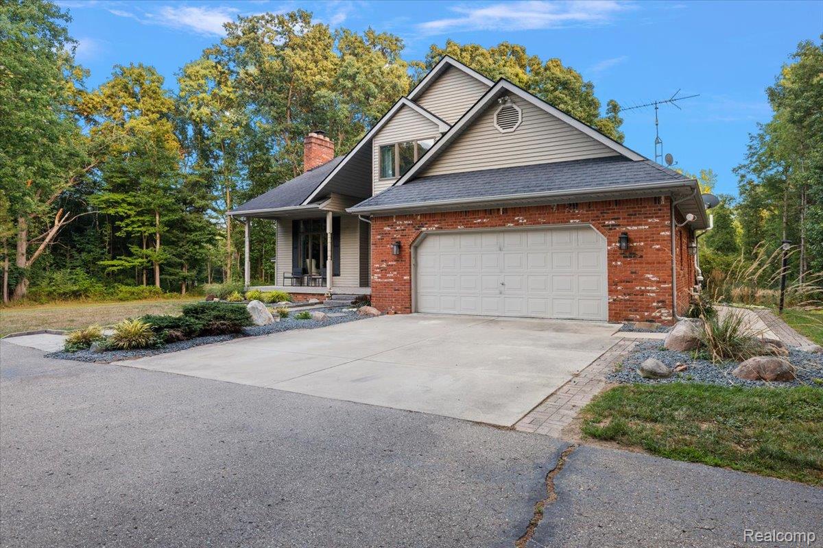 Residential in Metamora Township 3