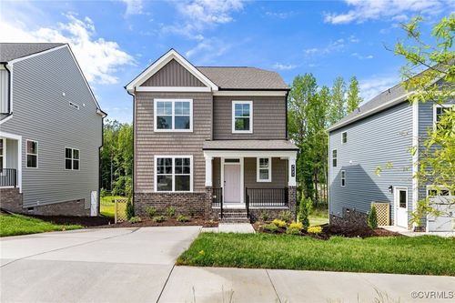 7931 Lyndale Dr, North Chesterfield, VA, 23235-5917 | Card Image