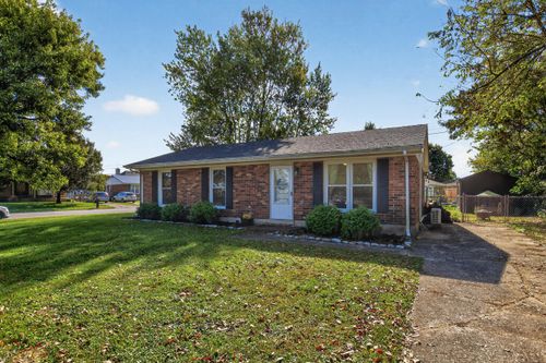 199 Dunroven Dr, Versailles, KY, 40383-1724 | Card Image