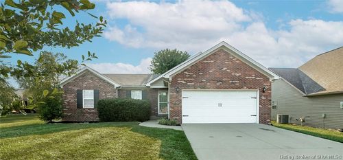 12301 Nina Ct, Sellersburg, IN, 47172-8337 | Card Image