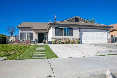 1419 Hummingbird Way, Hemet, CA, 92545-8046 | Card Image