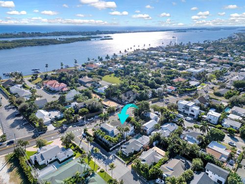 4105 Washington Rd, West Palm Beach, FL, 33405-2741 | Card Image