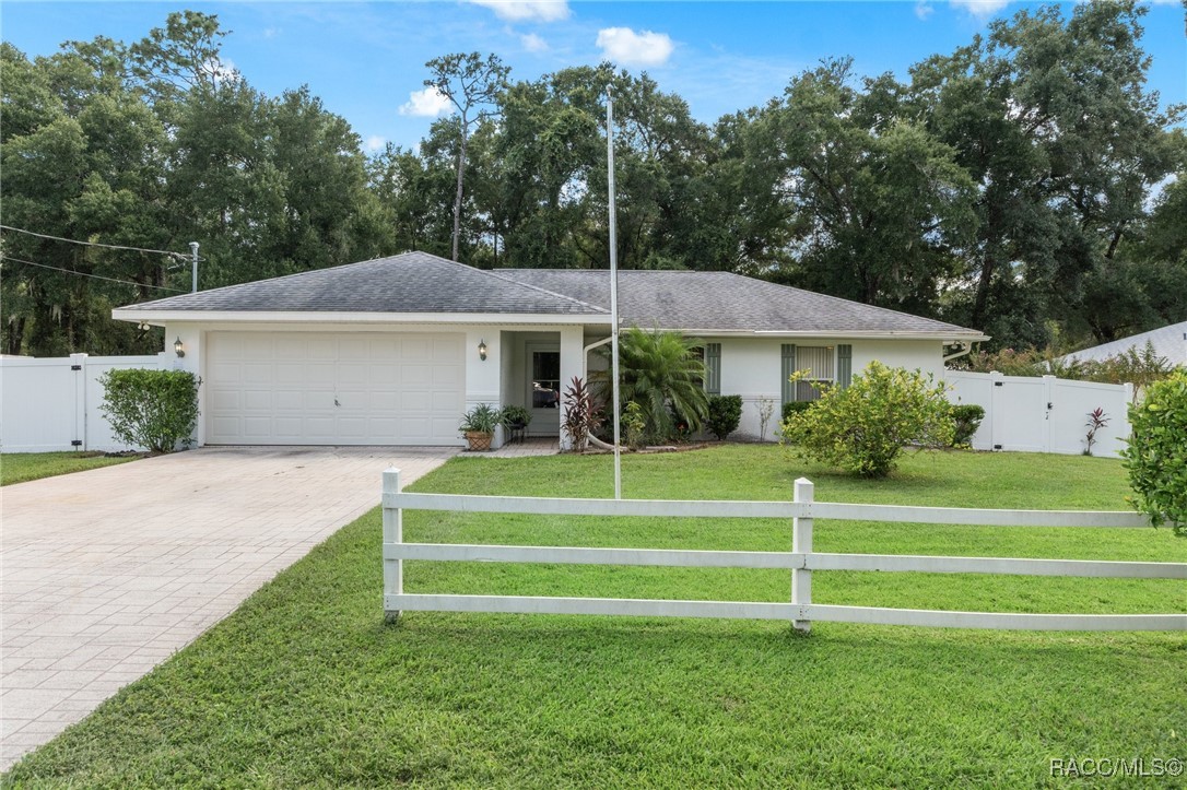 Bluebird Ln, Inverness, FL 34452