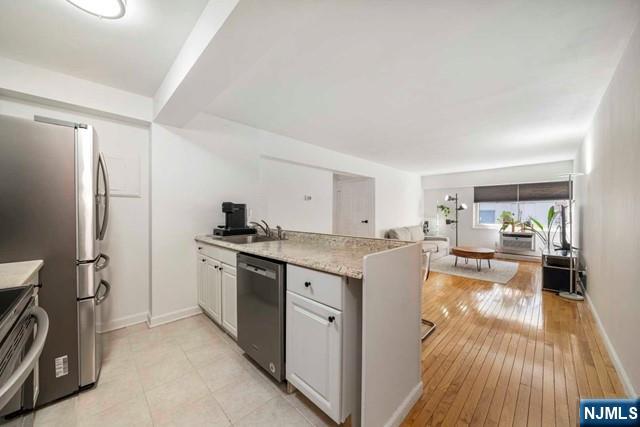 Residential Lease in Palisades Park