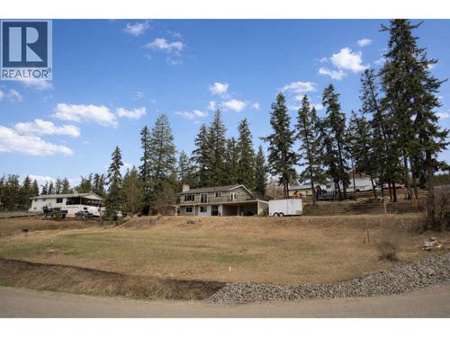 804 Shaw Rd, Williams Lake, BC, V2G3L1 | Card Image