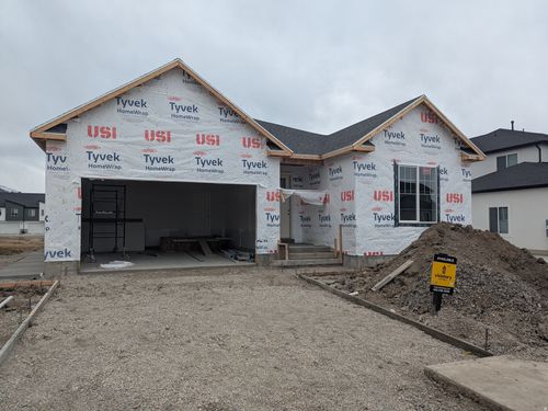 415-192 E 610 N, Providence, UT, 84332-3507 | Card Image